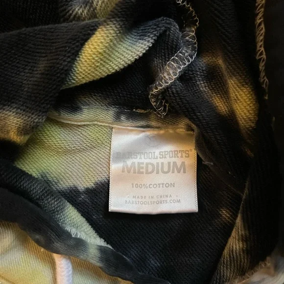 *LAST ONE* Barstool Sports ‘I Am Unwell’ Tie Dye Hoodie - Picture 5 of 7